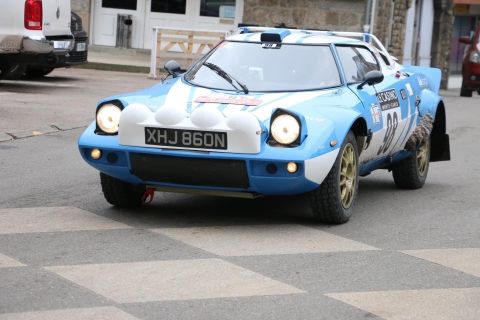 Passage du rallye monte carlo historique